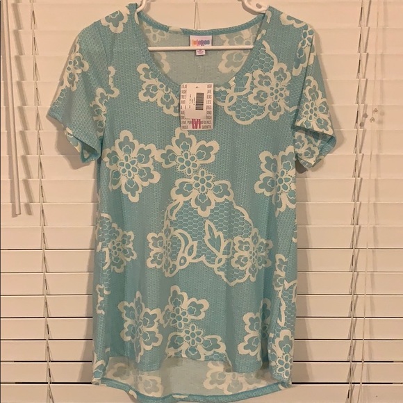Lularoe Classic T - Picture 2 of 3